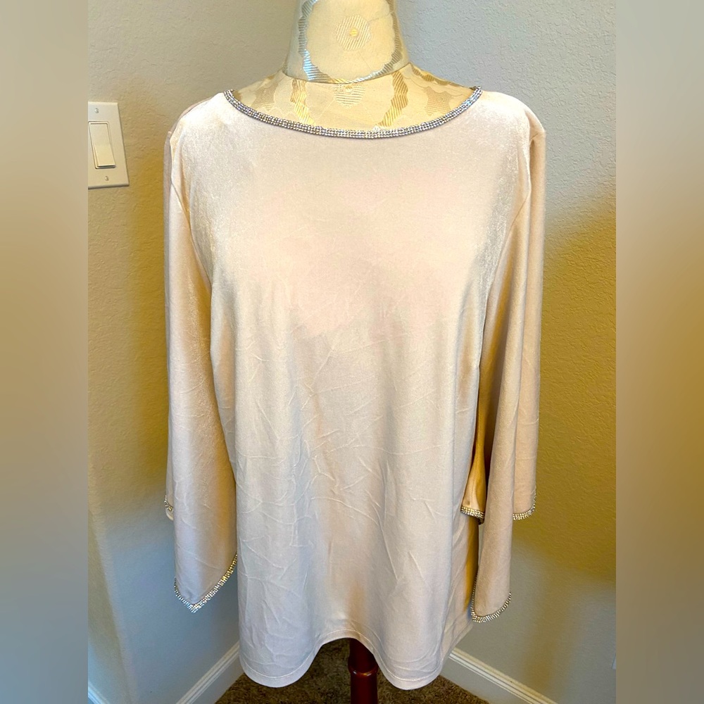 Prelude cream Velvet Like Statement Sleeves with Rhinestones Trims Women Size XL